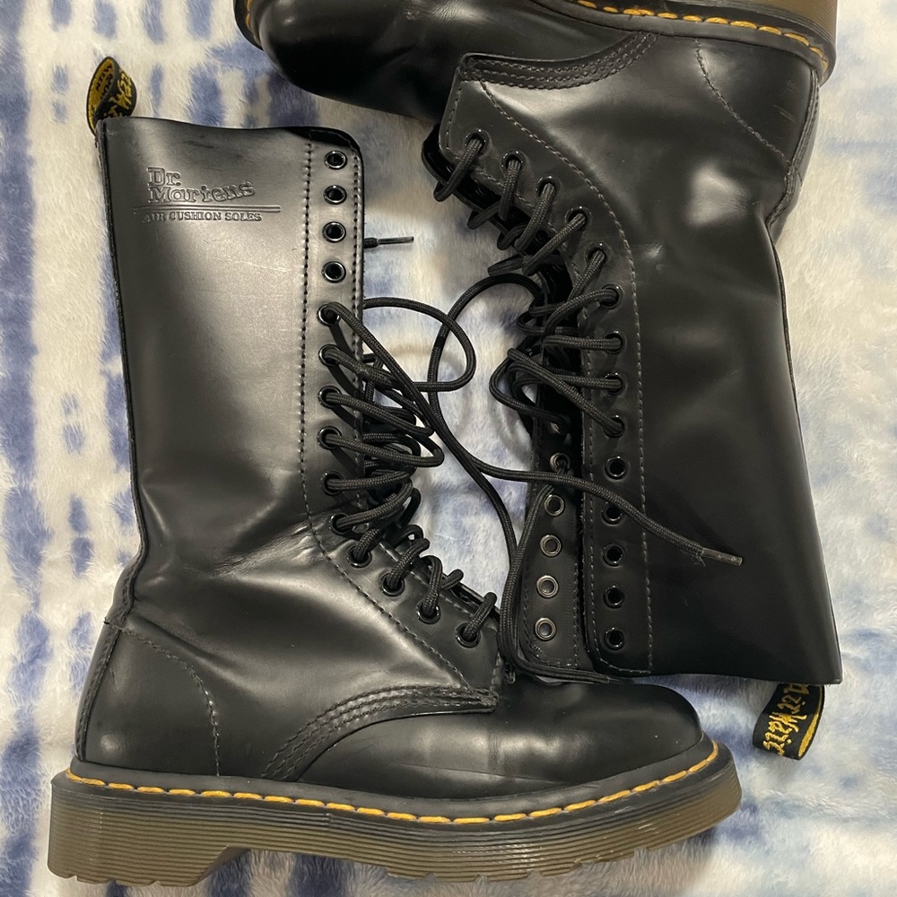 Original 1914 doc Martin boots, size 6